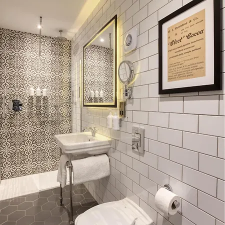 Hotel Elmbank York, Tapestry Collection By Hilton 4*