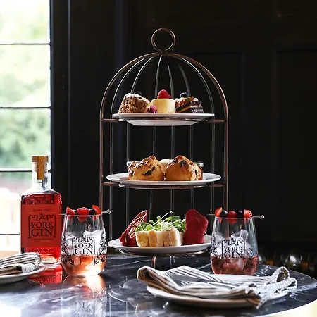 Elmbank York, Tapestry Collection By Hilton Hotel York