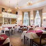 Hotel Elmbank York, Tapestry Collection By Hilton